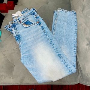 Light denim Zara jeans